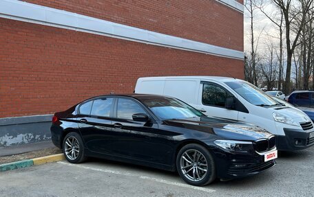BMW 5 серия, 2018 год, 2 850 000 рублей, 4 фотография