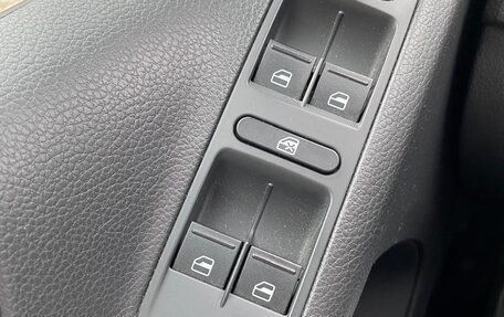 Volkswagen Tiguan I, 2016 год, 1 980 000 рублей, 12 фотография