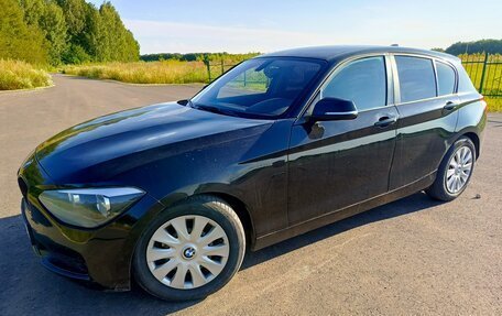 BMW 1 серия, 2011 год, 700 000 рублей, 11 фотография