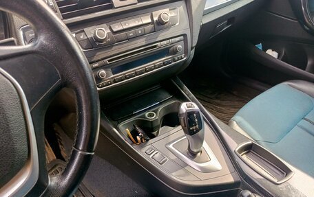 BMW 1 серия, 2011 год, 700 000 рублей, 15 фотография