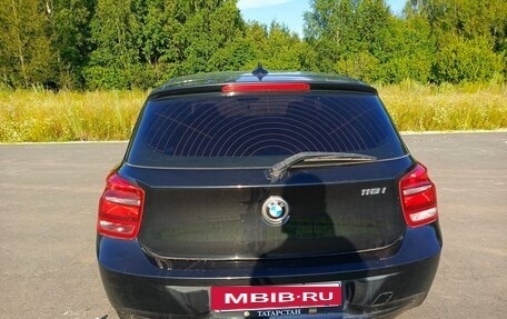 BMW 1 серия, 2011 год, 700 000 рублей, 14 фотография