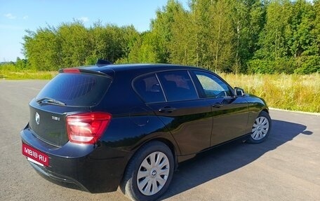 BMW 1 серия, 2011 год, 700 000 рублей, 20 фотография