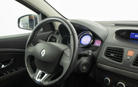 Renault Megane III, 2013 год, 979 000 рублей, 13 фотография