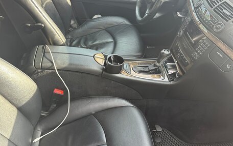 Mercedes-Benz E-Класс, 2007 год, 800 000 рублей, 8 фотография