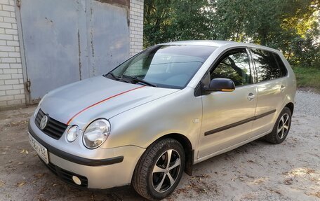 Volkswagen Polo IV рестайлинг, 2002 год, 240 000 рублей, 2 фотография
