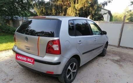 Volkswagen Polo IV рестайлинг, 2002 год, 240 000 рублей, 5 фотография