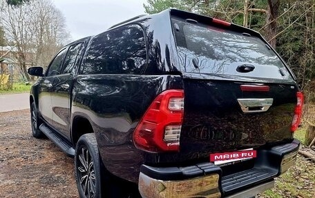 Toyota Hilux VIII, 2018 год, 3 300 000 рублей, 3 фотография