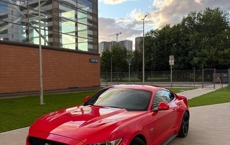 Ford Mustang VI рестайлинг, 2016 год, 3 970 000 рублей, 2 фотография