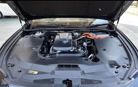 Toyota Crown, 2024 год, 7 400 000 рублей, 6 фотография