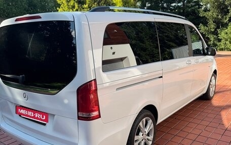 Mercedes-Benz V-Класс, 2016 год, 4 200 000 рублей, 4 фотография