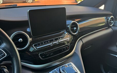 Mercedes-Benz V-Класс, 2016 год, 4 200 000 рублей, 11 фотография