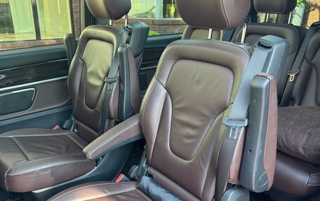 Mercedes-Benz V-Класс, 2016 год, 4 200 000 рублей, 10 фотография