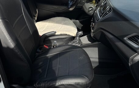 Hyundai Solaris II рестайлинг, 2019 год, 850 000 рублей, 8 фотография
