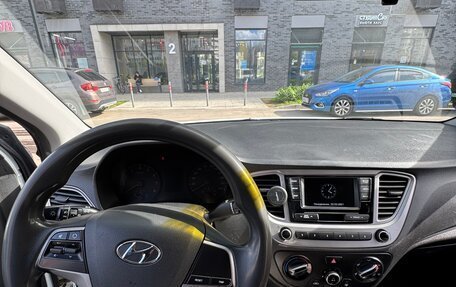 Hyundai Solaris II рестайлинг, 2019 год, 850 000 рублей, 9 фотография