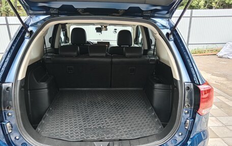 Mitsubishi Outlander III рестайлинг 3, 2015 год, 2 100 000 рублей, 11 фотография