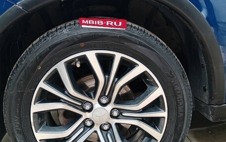 Mitsubishi Outlander III рестайлинг 3, 2015 год, 2 100 000 рублей, 10 фотография