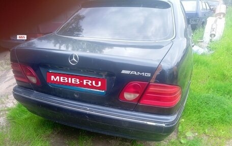 Mercedes-Benz E-Класс, 1997 год, 220 000 рублей, 6 фотография