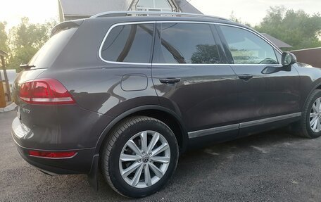 Volkswagen Touareg III, 2012 год, 2 530 000 рублей, 8 фотография