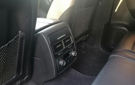 Volkswagen Touareg III, 2012 год, 2 530 000 рублей, 10 фотография