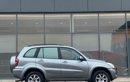 Toyota RAV4, 2003 год, 585 000 рублей, 3 фотография