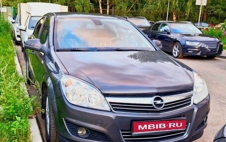 Opel Astra H, 2011 год, 700 000 рублей, 1 фотография