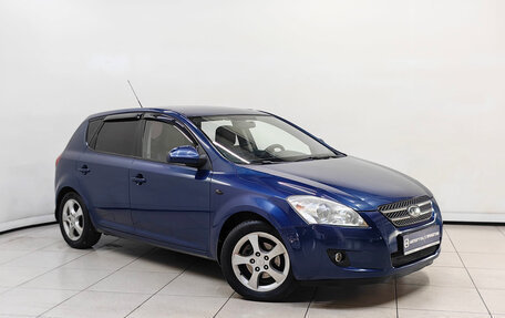 KIA cee'd I рестайлинг, 2008 год, 644 000 рублей, 1 фотография