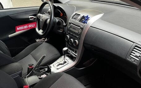 Toyota Corolla, 2011 год, 900 000 рублей, 7 фотография
