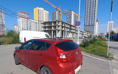 Hyundai Solaris II рестайлинг, 2012 год, 615 000 рублей, 3 фотография