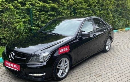 Mercedes-Benz C-Класс, 2013 год, 2 100 000 рублей, 2 фотография