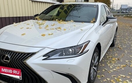Lexus ES VII, 2021 год, 4 900 000 рублей, 5 фотография