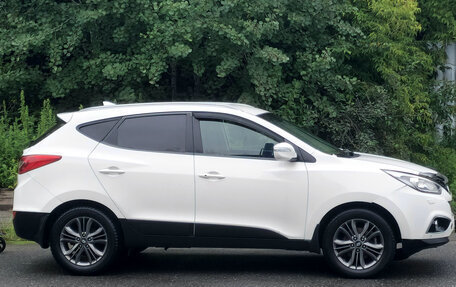Hyundai ix35 I рестайлинг, 2013 год, 950 000 рублей, 2 фотография