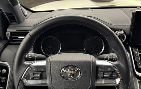 Toyota Land Cruiser, 2022 год, 9 690 000 рублей, 21 фотография