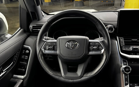 Toyota Land Cruiser, 2022 год, 9 690 000 рублей, 20 фотография