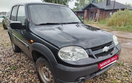 Chevrolet Niva I рестайлинг, 2009 год, 270 000 рублей, 3 фотография