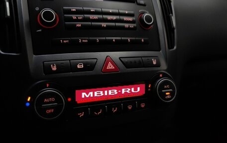 KIA cee'd I рестайлинг, 2008 год, 644 000 рублей, 15 фотография