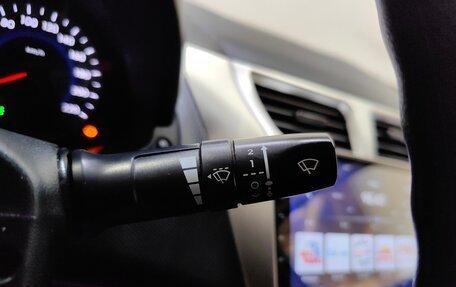 Hyundai Solaris II рестайлинг, 2012 год, 699 000 рублей, 20 фотография