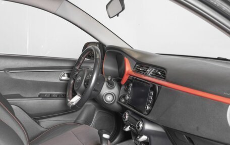 KIA Rio IV, 2021 год, 1 582 600 рублей, 4 фотография