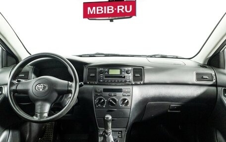 Toyota Corolla, 2004 год, 399 777 рублей, 13 фотография