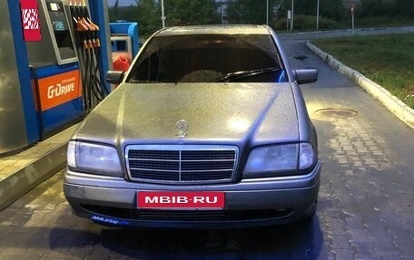 Mercedes-Benz C-Класс, 1994 год, 380 000 рублей, 11 фотография