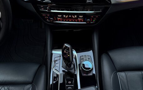BMW 5 серия, 2020 год, 7 100 000 рублей, 14 фотография