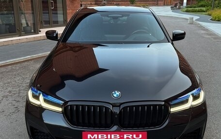 BMW 5 серия, 2020 год, 7 100 000 рублей, 6 фотография