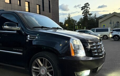 Cadillac Escalade III, 2011 год, 1 900 000 рублей, 5 фотография