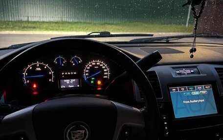Cadillac Escalade III, 2011 год, 1 900 000 рублей, 23 фотография