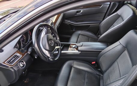 Mercedes-Benz E-Класс, 2014 год, 2 650 000 рублей, 10 фотография