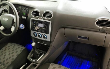 Ford Focus II рестайлинг, 2006 год, 430 000 рублей, 14 фотография