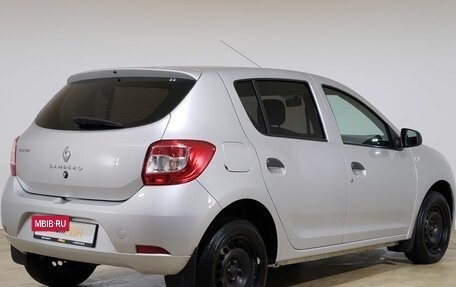 Renault Sandero II рестайлинг, 2015 год, 468 000 рублей, 5 фотография