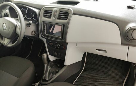Renault Sandero II рестайлинг, 2015 год, 468 000 рублей, 13 фотография