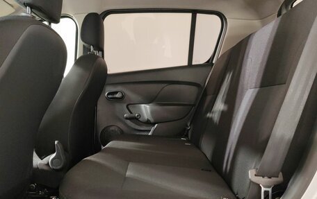 Renault Sandero II рестайлинг, 2015 год, 468 000 рублей, 12 фотография