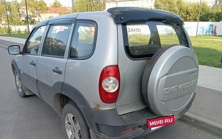 Chevrolet Niva I рестайлинг, 2012 год, 600 000 рублей, 10 фотография