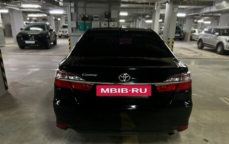Toyota Camry, 2018 год, 2 330 000 рублей, 6 фотография